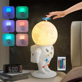 Lampe Astronaute lunaire avec télécommande et LED 16 couleurs – مصباح رجل الفضاء